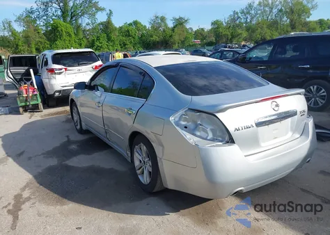 2010 Nissan Altima 3.5 Sr z USA, uszkodzony, nr VIN 1N4BL2AP1AN463380